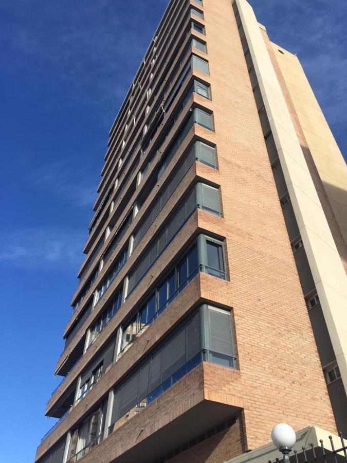 Junto Playa Levante con terraza Chill-Out-2 WCs-A ESTRENAR Gemelos 23 Benidorm Esterno foto