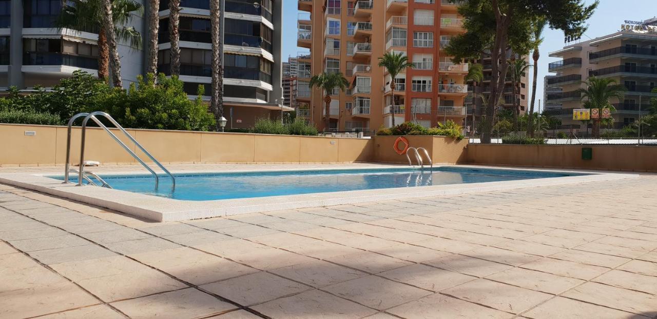 Junto Playa Levante con terraza Chill-Out-2 WCs-A ESTRENAR Gemelos 23 Benidorm Esterno foto